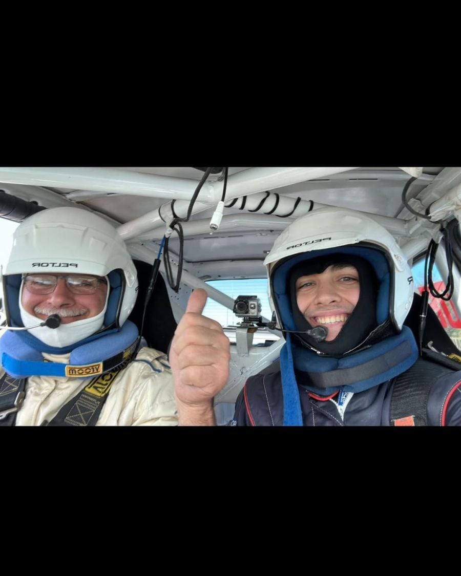 Vicente, el hijo de La Negra Vernaci participa en competencias de rally, siguiendo los pasos de su tío Nunzio Vernaci