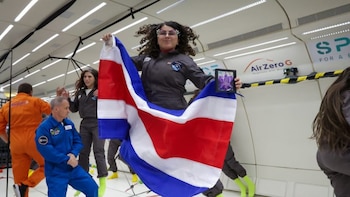 Costarricense llevó semillas de tacaco, cas y pejibaye a un vuelo de microgravedad en Francia