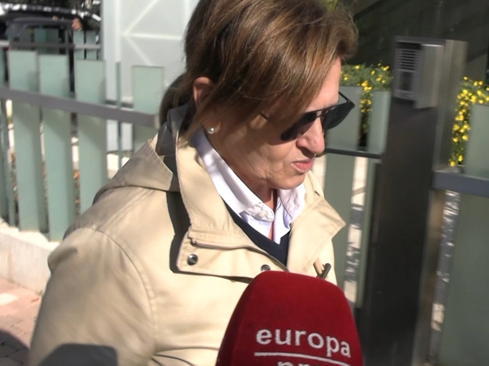 Mariló de la Rubia, muda al preguntarle si testificará a favor del hospital ante la demanda de Pantoja