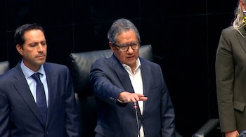Higinio Martínez toma las riendas del Senado y rinde protesta.