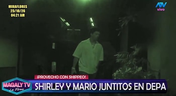 Magaly Medina no cree en la explicación de Mario Hart tras ser captado con Shirley Arica de madrugada. Captura: Magaly TV La Firme.