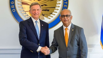 El secretario general de la OEA recibe al excanciller dominicano para abordar la situación de Nicaragua
