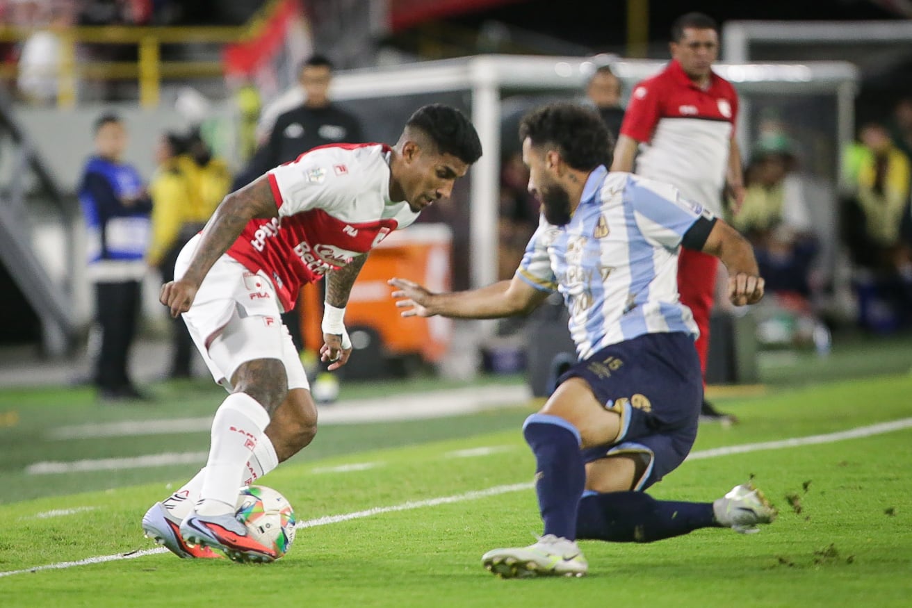 Independiente Santa Fe comienza a resignar sus opciones de clasificar a la final de Navida - crédito Colprensa - Cristian Bayona