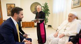 El mensaje de JD Vance, el último líder mundial en en reunirse con el papa Francisco: “Me alegré de verlo ayer, aunque estaba muy enfermo”