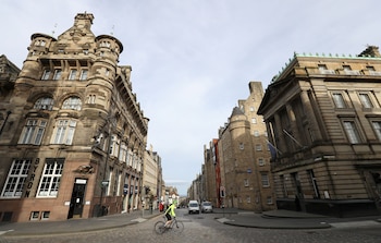 Royal Mile, en Edimburgo. (Russell Cheyne/Reuters)