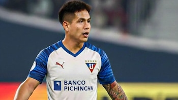 LDU, con el peruano Jesús Prettel en el campo, no pudo con Macará: cayó 1-0 por la liga de Ecuador