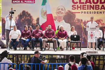 La morenista defendió a la