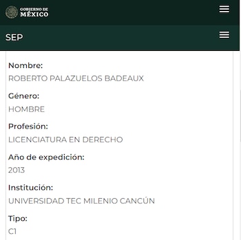 Roberto Palazuelos se graduó de