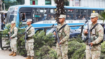 Exministro critica propuesta de Keiko Fujimori sobre militares en las calles: “nunca han solucionado la seguridad ciudadana”