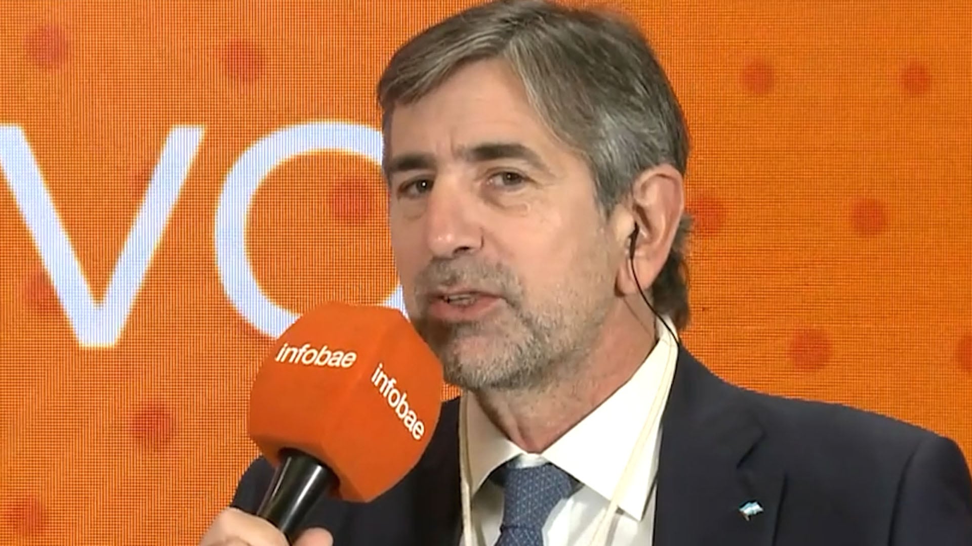 Pablo Miedziak, de IAEF, durante su participación en un evento de Infobae, ofreciendo su perspectiva sobre la coyuntura económica del país. (Captura de video)