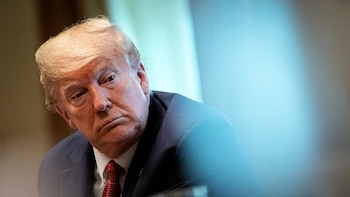 La Agencia Ambiental de EE. UU. frena el plan de Trump contra los pesticidas y fractura el apoyo de sus votantes clave