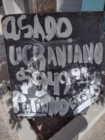 Otro cartel de la Carnicería