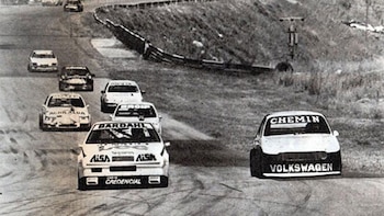 Di Palma peleando con el