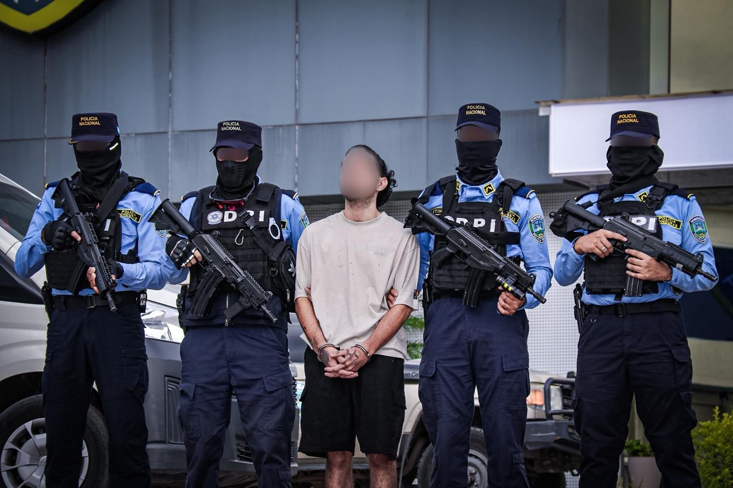 La captura de 'Chele Miau', presunto miembro de la Pandilla 18, refuerza la lucha contra el crimen organizado en Honduras.