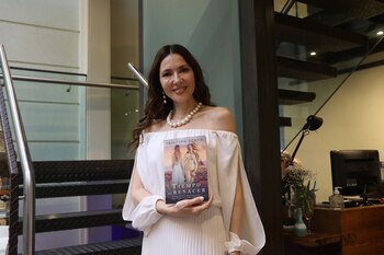 Cristina Pérez presenta su novela