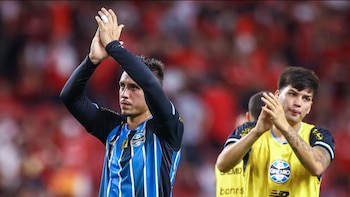 El emotivo llanto de Erick Noriega tras victoria de Gremio: rompió una sequía de siete fechas con un triunfo agónico ante Coritiba