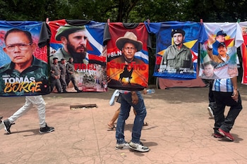 Daniel Ortega y Rosario Murillo, mandatarios de Nicaragua, en conmemoración de revolución sandinista