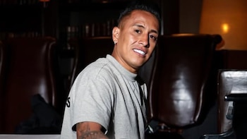 Christian Cueva siguió el Sport Boys vs Atlético Grau y reaccionó con euforia por la clasificación a semifinales de la Copa de la Liga 2026
