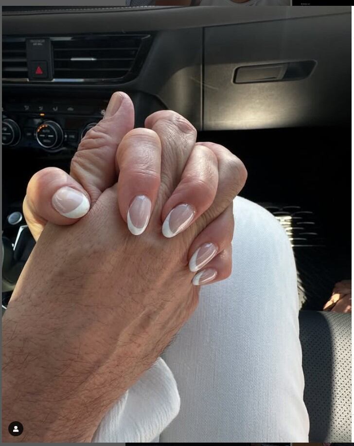 Laura Flores estaría considerando su sexto matrimonio tras declarar que no le gusta estar sola (Instagram)