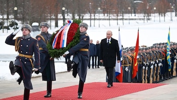 Rusia se esfuerza por crear