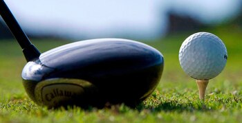 En Malinalco podrá practicar golf.