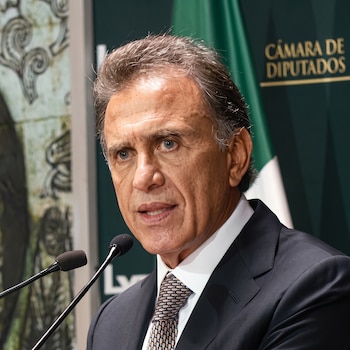 De gobernador a suplente en el Senado: así cambió el rumbo político de Yunes Linares.