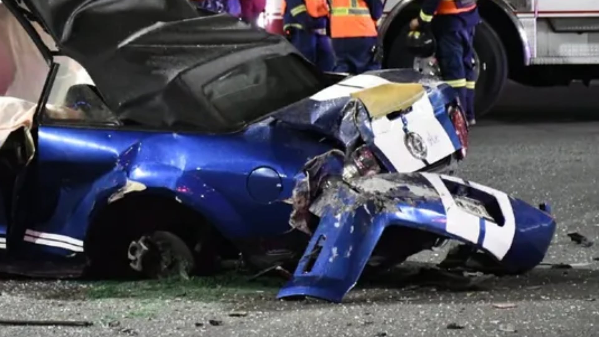 Identifican a docente del INABAL tras accidente de mustang en la carretera 57 de Querétaro