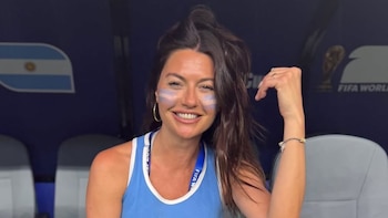 El festejo de Sofía Jujuy en el Mundial que generó una ola de críticas: “Gracias por hacerme hincha de Argentina”