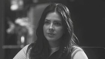 En una estética en blanco