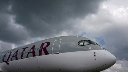 Susto en el aire: 12 personas resultaron heridas por fuertes turbulencias en un vuelo de Doha a Dublín
