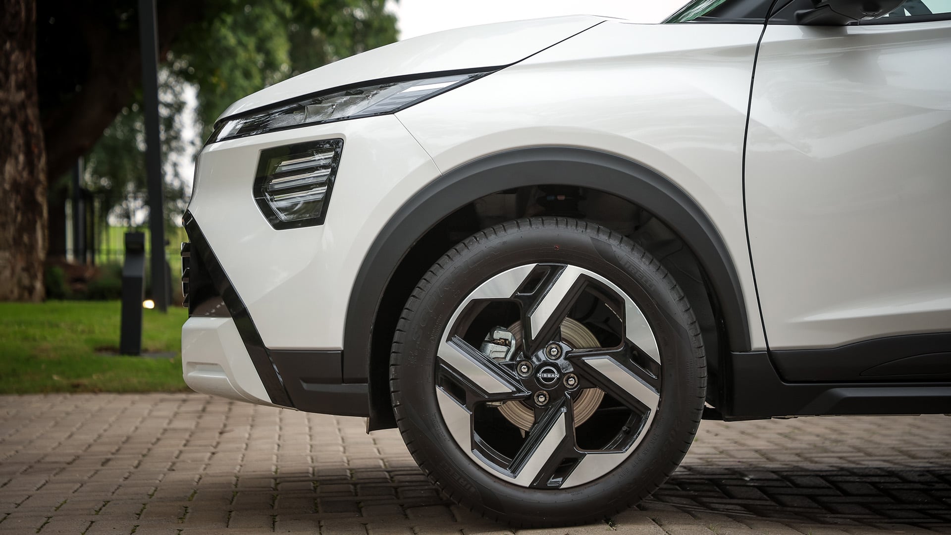 El nuevo Nissan Kait toma la plataforma y motor del anterior Kicks y lo revitaliza con una silueta mucho más moderna. (Nissan Argentina)