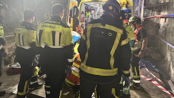 Muere un trabajador de Cercanías Madrid tras recibir un golpe de una retroexcavadora