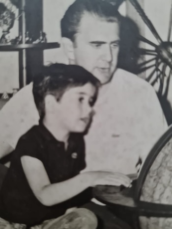 Sacheri con su hijo Pablo