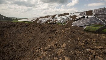 Un ataque masivo ruso nocturno daña infraestructura energética en seis regiones ucranianas