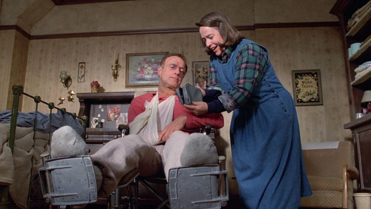 La adaptación cinematográfica de la reconocida obra de Stephen King, protagonizada por James Caan y Kathy Bates (Prime Video)