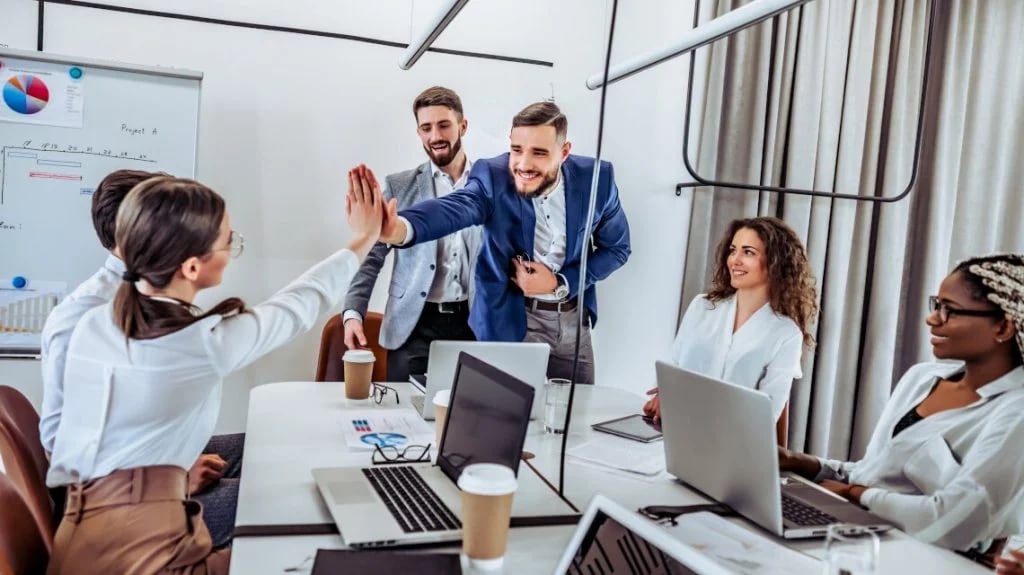 Con el avance de los sistemas automatizados, los postulantes pueden aumentar sus oportunidades al adaptar el currículum a los requisitos de cada oferta laboral. Foto: difusión