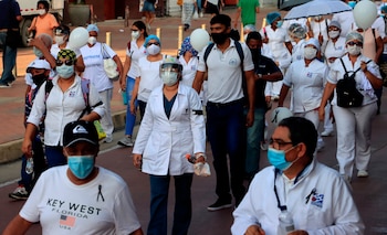 En medio del aumento de