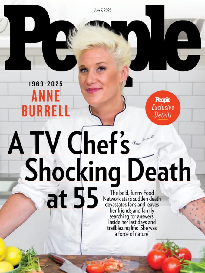 La noche anterior a su muerte, Burrell participó en un show de improvisación y fue descrita como animada y en buen ánimo por sus allegados. (Portada de People)