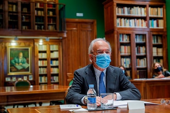 El director de la Real Academia de la Lengua (RAE) y presidente de FundéuRAE, Santiago Muñoz Machado. EFE/Emilio Naranjo/ Archivo