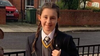 Tiene 14 años, discutió con