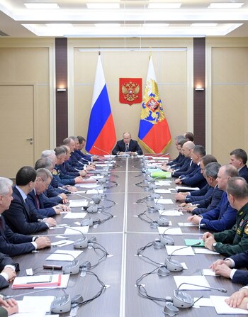 Vladimir Putin presidiendo la reunión