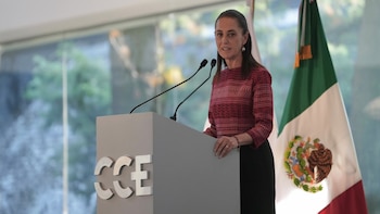 Sheinbaum anuncia inversión de 8.4 billones de pesos en infraestructura durante aniversario del Consejo Coordinador Empresarial