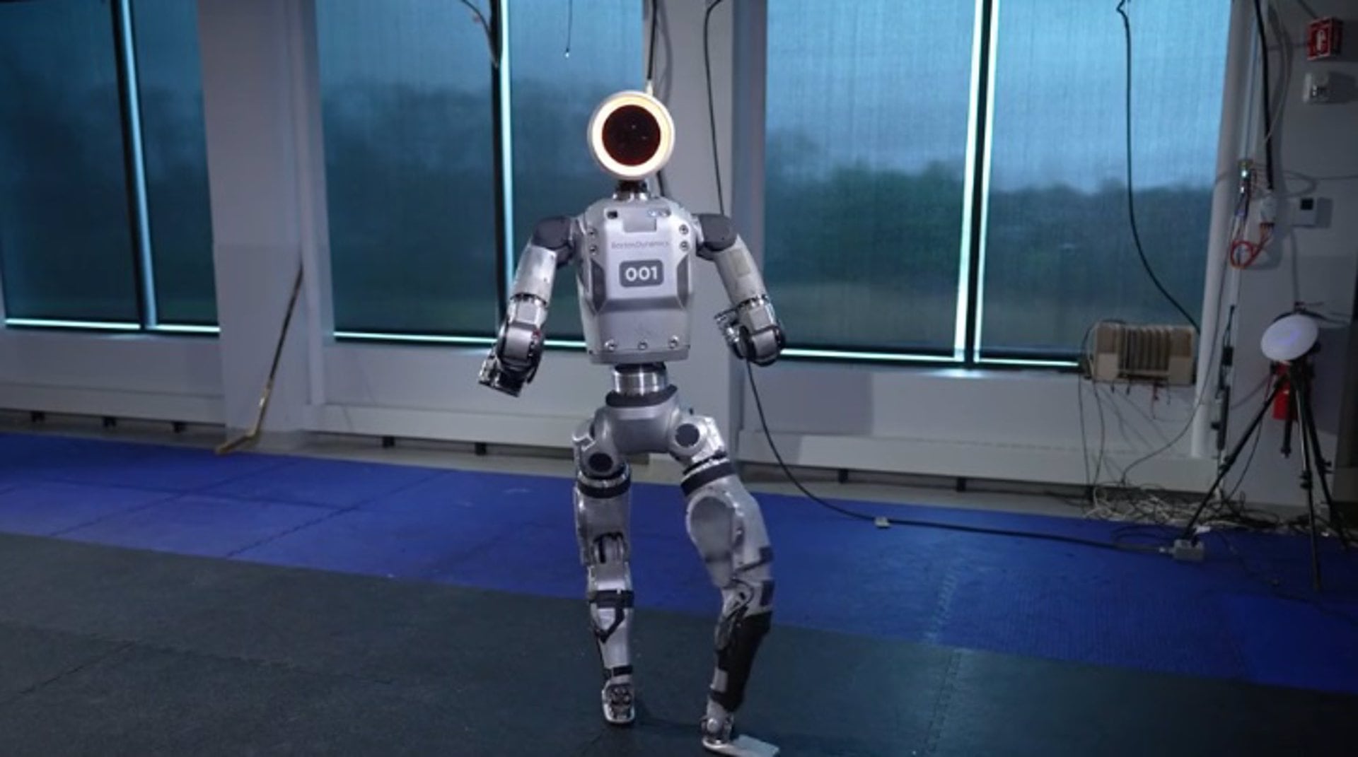 Los envíos globales de robots humanoides alcanzaron unas 19.100 unidades en el primer semestre de 2026, un alza del 272% interanual. (Europa Press)