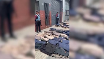 Robaron más de 700 pantalones de una fábrica textil y terminaron detenidos - Image 2