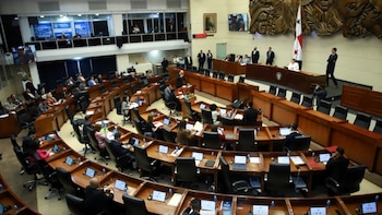 Diputados panameños acusan al régimen chino de interferir en decisiones de la Asamblea
