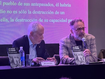 J. M. Coetzee remarcó que el genocidio indígena implica tanto destrucción física como la desaparición de la memoria común de los sobrevivientes - (CS)