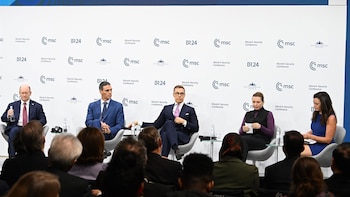 Sánchez dice a sus socios