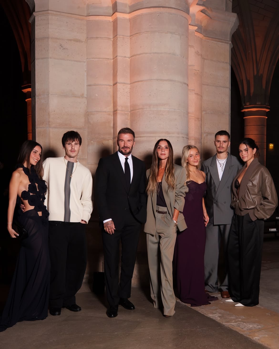 El primogénito de la familia, Brooklyn Peltz Beckham, acusó a sus padres de priorizar la imagen pública por encima de los vínculos familiares