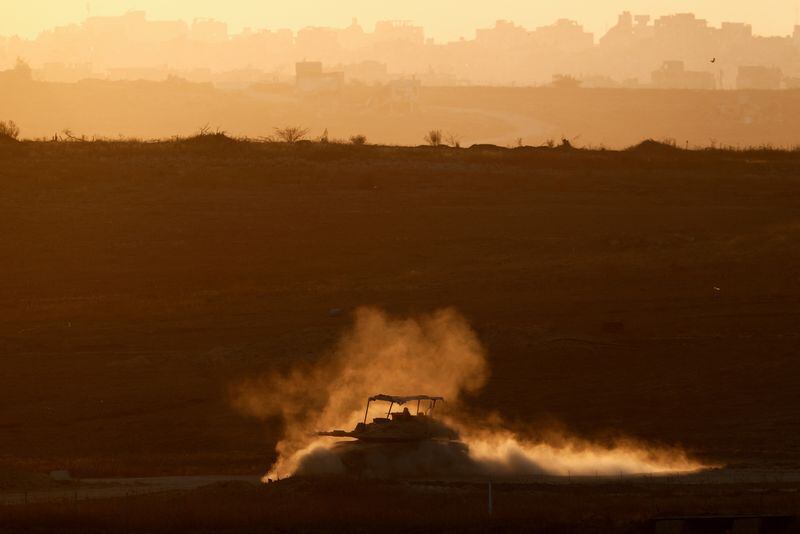 Imagen de un tanque israelí en Gaza el 5 de junio de 2025 (REUTERS/Amir Cohen)