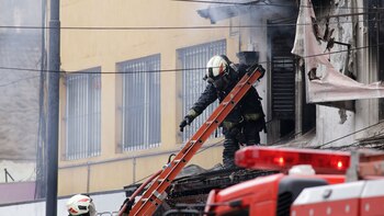 Incendio sin control en una